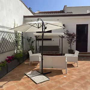  Appartamento Delle Magnolie Quite Place Next To The Sea